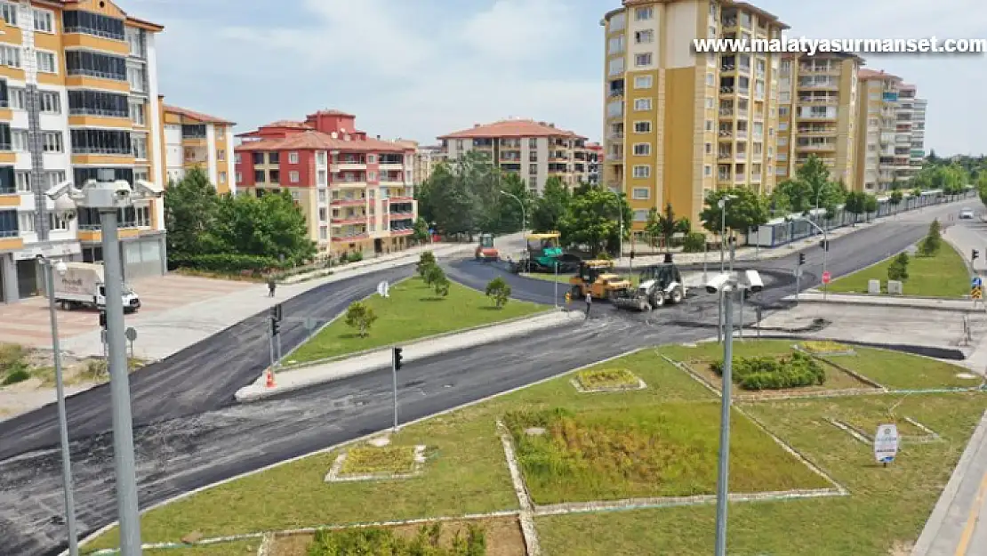 Büyükşehir Belediyesi yol ve asfalt çalışmaları devam ediyor