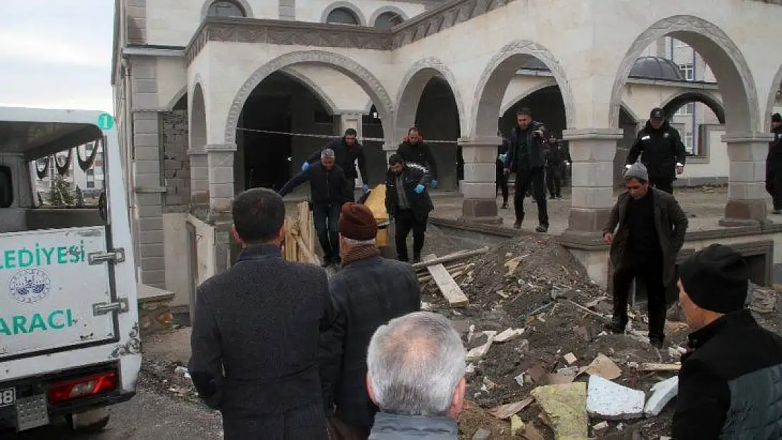 Cami inşaatında cansız bedeni bulunan şahsın, kesin ölümü otopsi sonrası belirlenecek