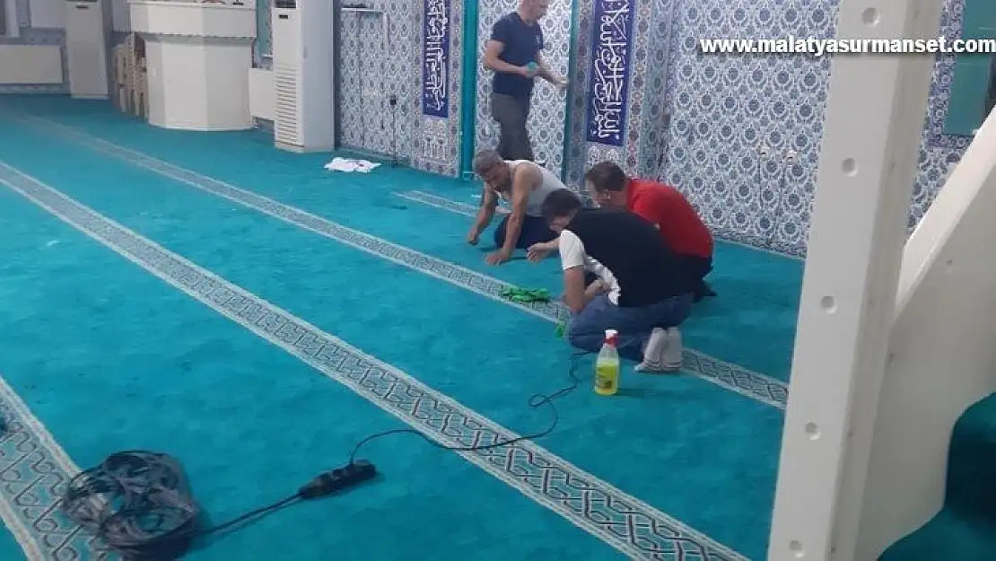 Camiye yapılan saldırıda 2 gözaltı
