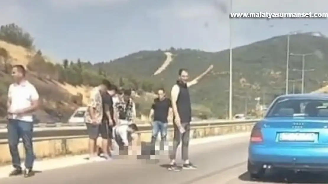 Çeşme otoyolunda trafik kazası: 1 ölü, 1 yaralı