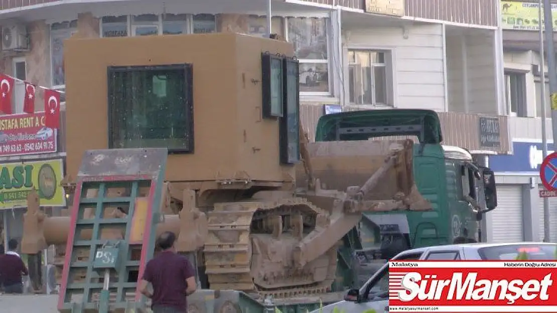 Ceylanpınar'a zıhlı askeri iş makinesi sevkiyatı