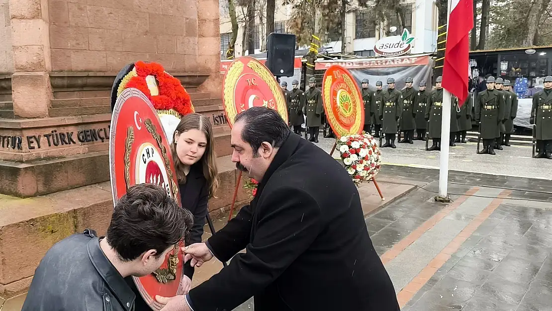 CHP'den Atatürk'ün Malatya'ya Gelişinin 94. Yılı İçin Anma Töreni