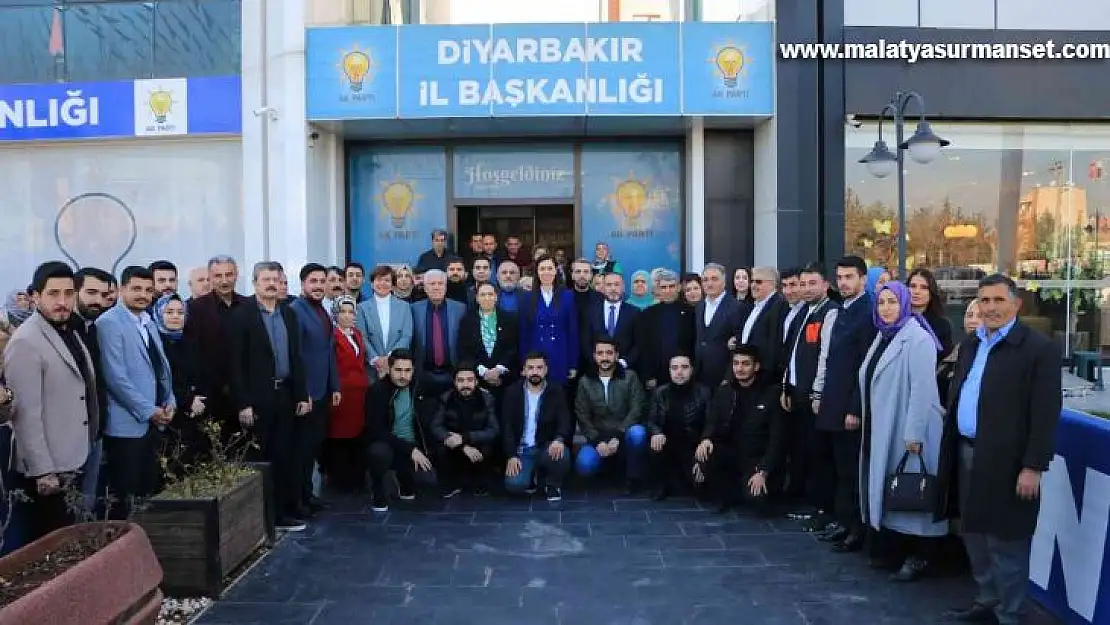 Çiğdem Karaaslan'dan Diyarbakır'a çıkarma