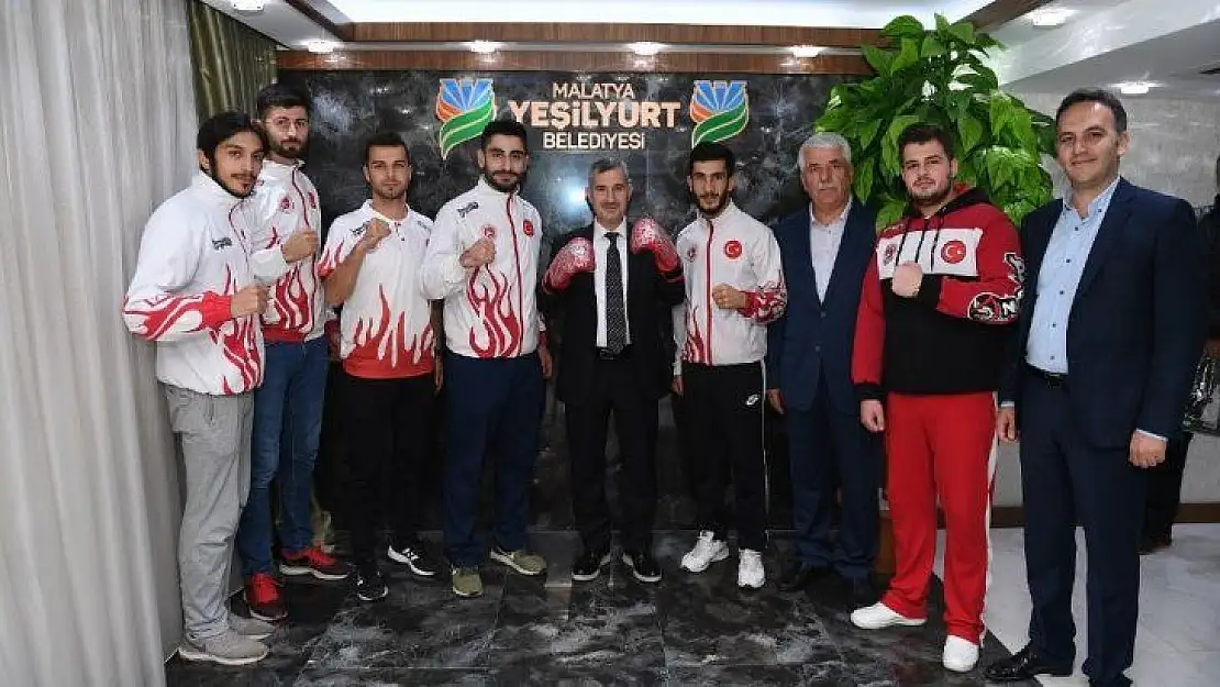 Çınar, milli takım sporcularını ağırladı