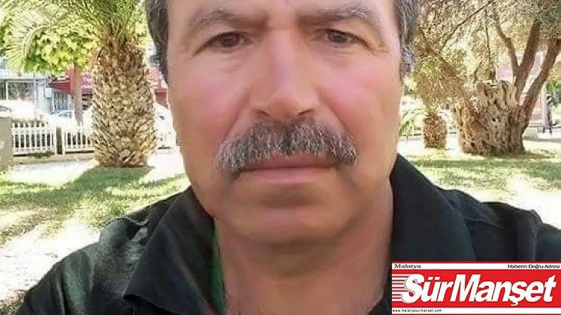 Cinnet getiren genç babasını bıçaklayarak öldürdü