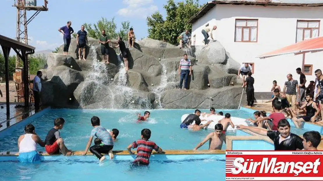 Çocuklara verdiği sözü tuttu, havuz yaptırdı