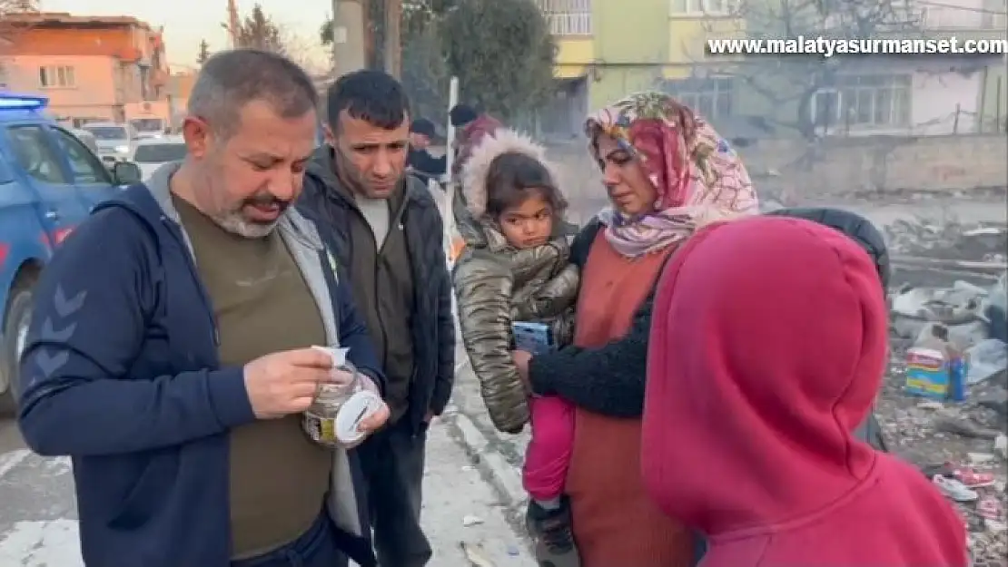 Çocuklardan DİKO'ya gelen kumbaralar, deprem bölgesine ulaştırıldı