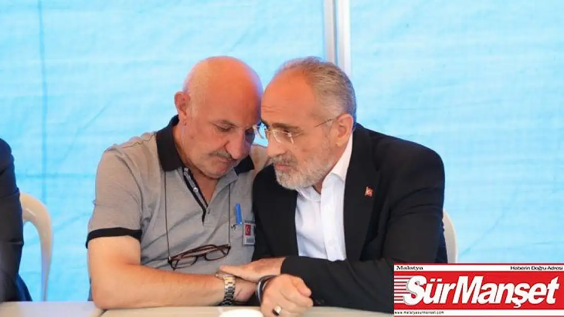 Cumhurbaşkanı Başdanışmanı Topçu'dan şehidin ailesine ziyaret