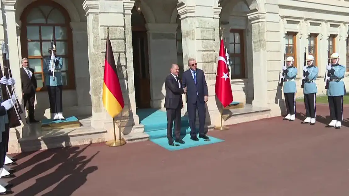 Cumhurbaşkanı Erdoğan, Almanya Başbakanı Scholz'u kabul etti