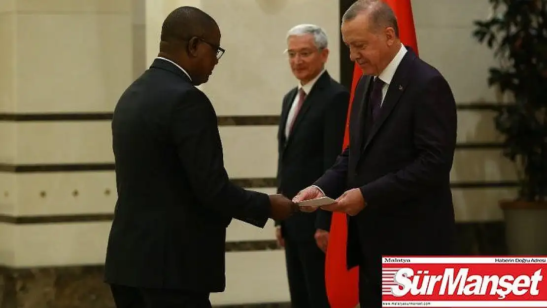 Cumhurbaşkanı Erdoğan Burundi Büyükelçisi Bikebako'yu kabul etti