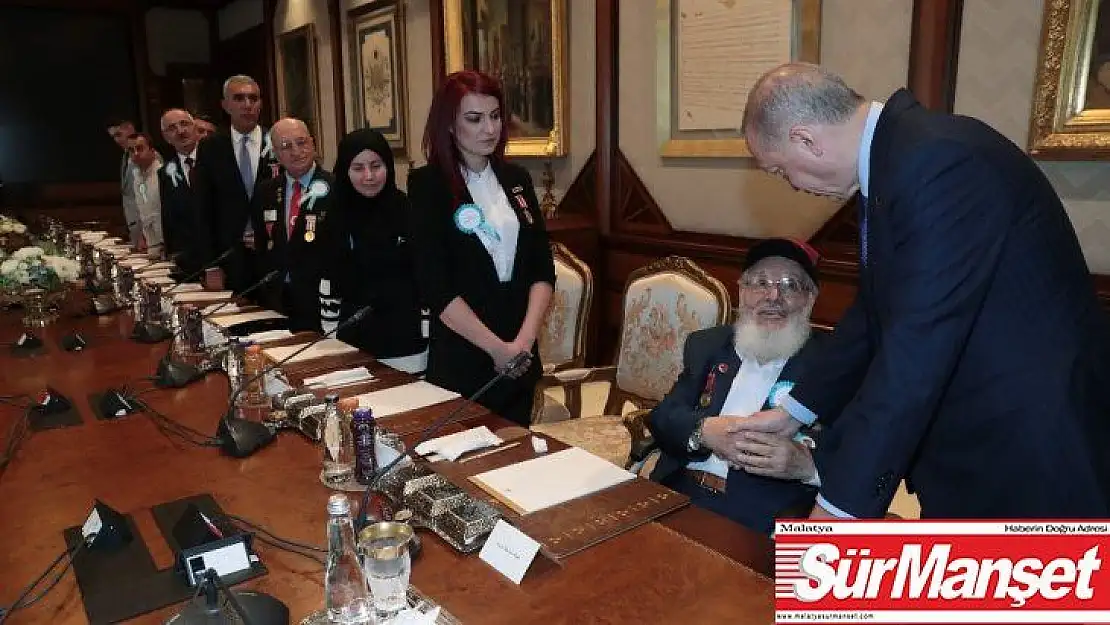 Cumhurbaşkanı Erdoğan, gazileri kabul etti