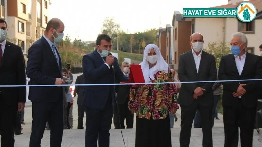 Cumhurbaşkanı Erdoğan'ın evine gelme sözü verdiği yaşlı kadının tek isteği fotoğraf