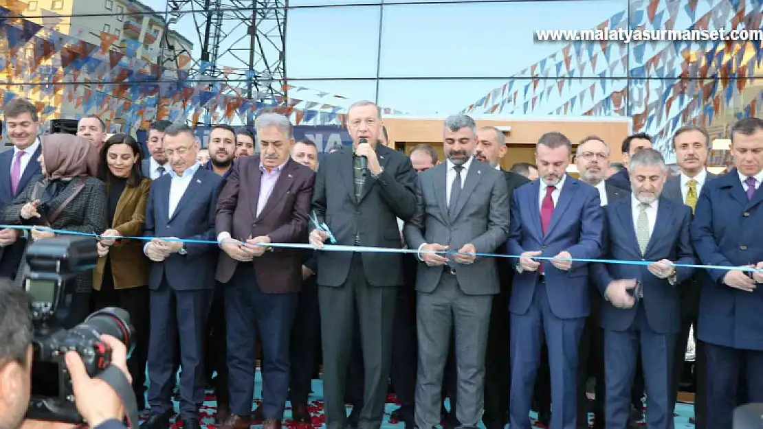 Cumhurbaşkanı Erdoğan, Mardin AK Parti İl Başkanlığı binasını hizmete açtı