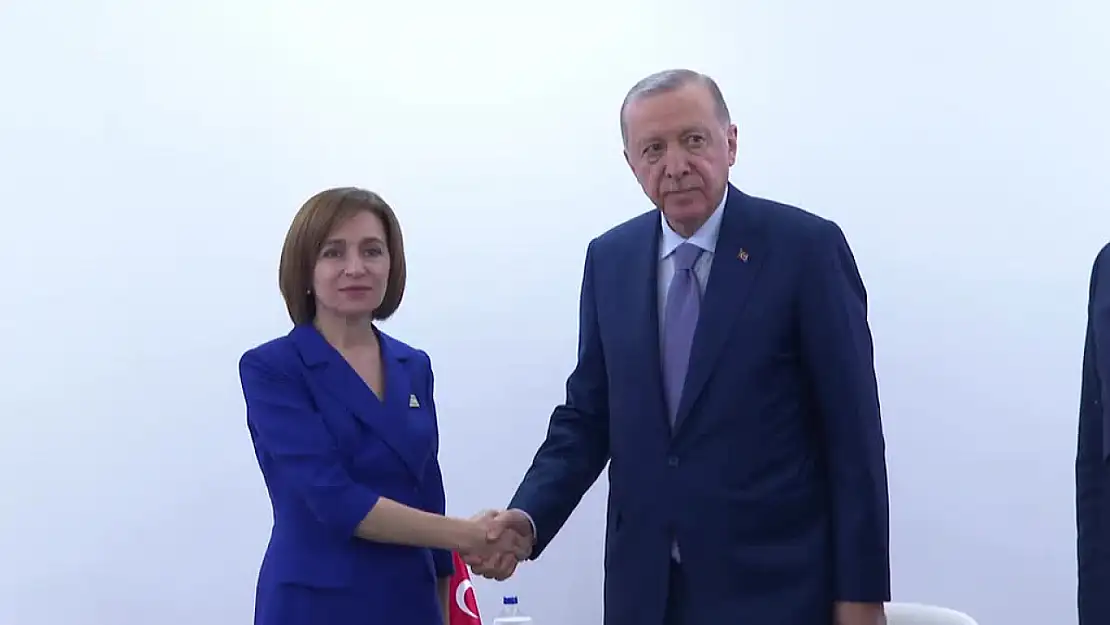 Cumhurbaşkanı Erdoğan Moldova Cumhurbaşkanı Sandu ile görüştü