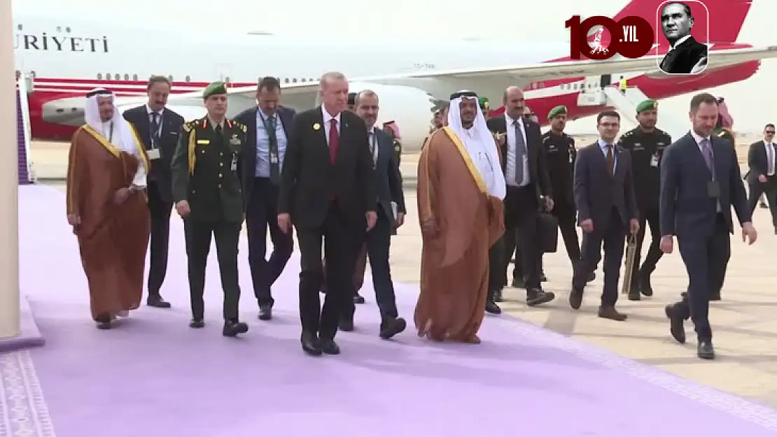 Cumhurbaşkanı Erdoğan, Suudi Arabistan'a geldi