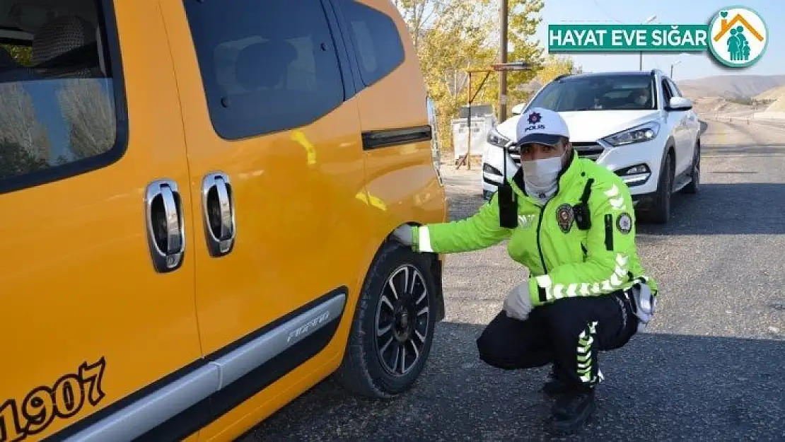 Darende'de kış lastiği denetimine ağırlık