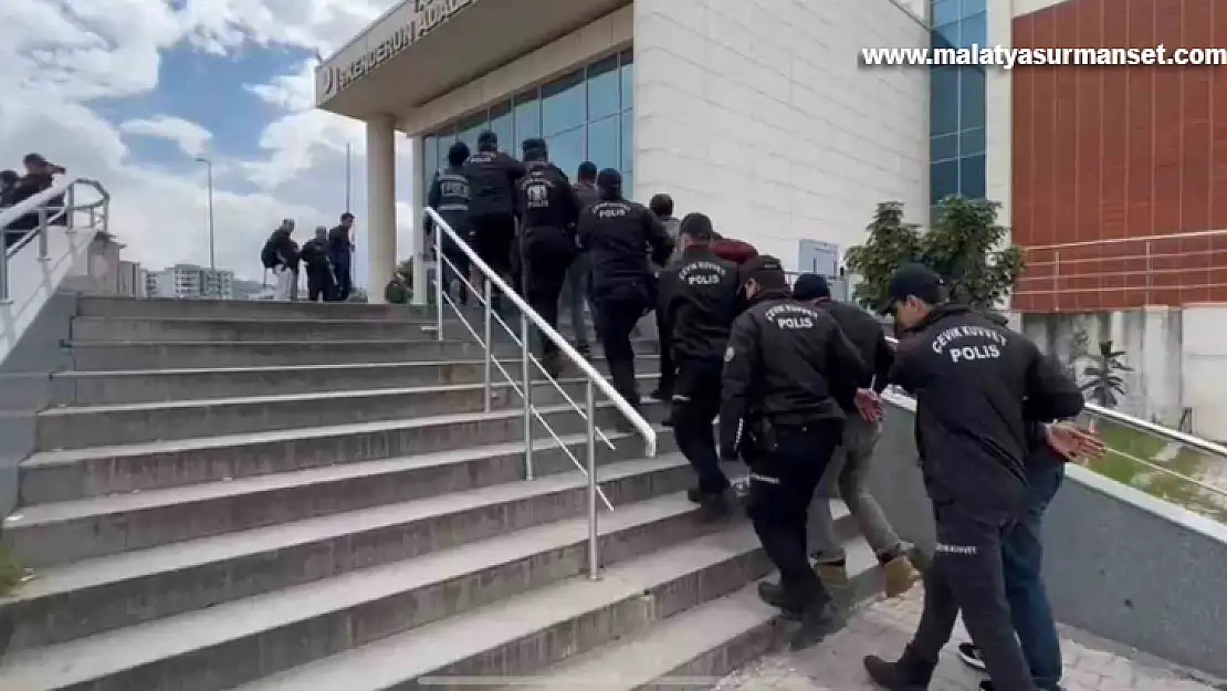 Deprem bölgesinde hırsızlık olaylarına karışan 6 şüpheli tutuklandı