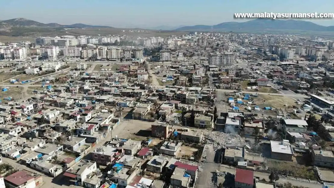 Depremden büyük zarar gören Nurdağı tamamen yıkılacak