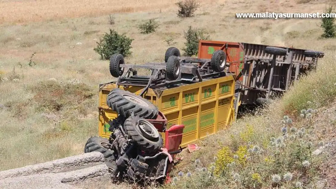 Devrilen traktör altında kalan sürücü öldü