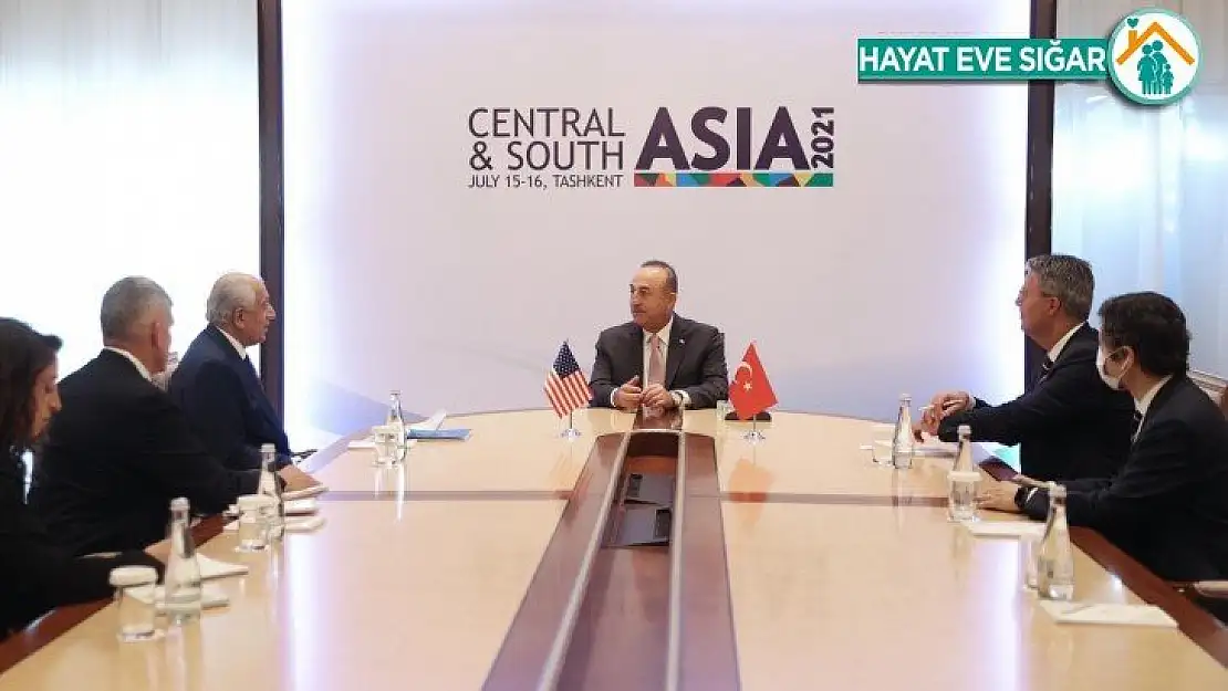Dışişleri Bakanı Çavuşoğlu, Afganistan Cumhurbaşkanı Gani ile bir araya geldi