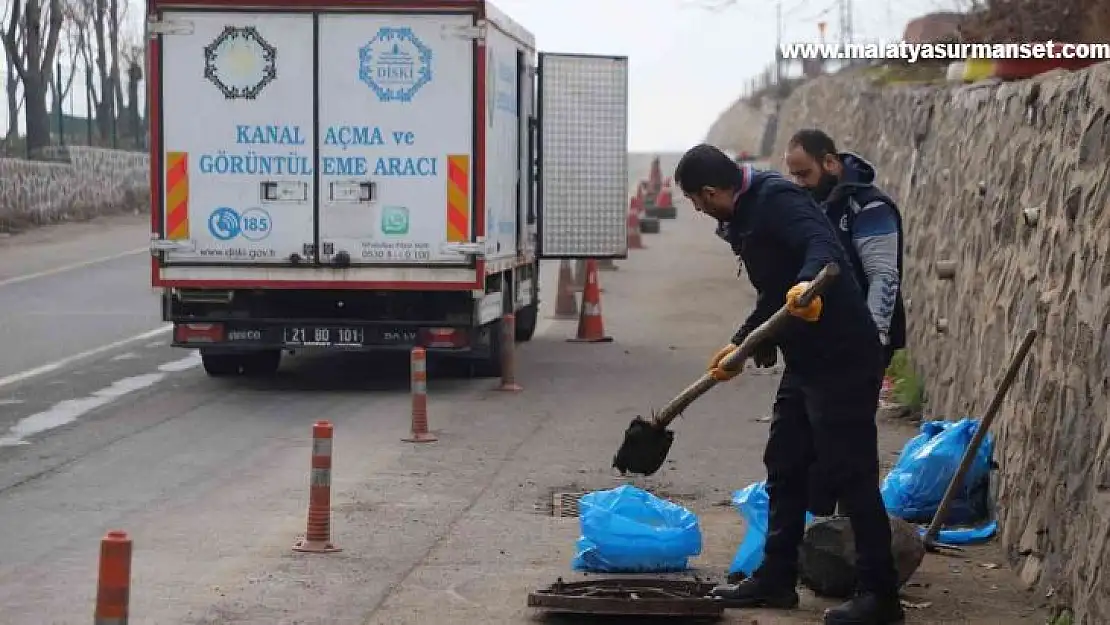 DİSKİ, ilçelerde kanalizasyon temizleme çalışmalarına devam ediyor