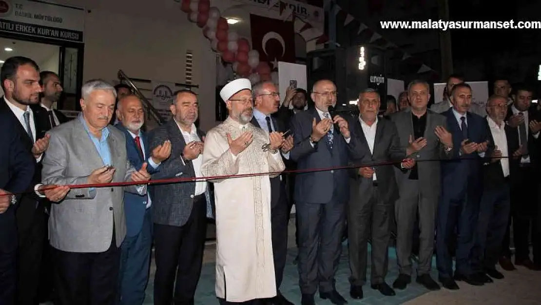 Diyanet İşleri Başkanı Erbaş, Elazığ'da 65 öğrenci kapasiteli Kur'an kursunun açılışına katıldı