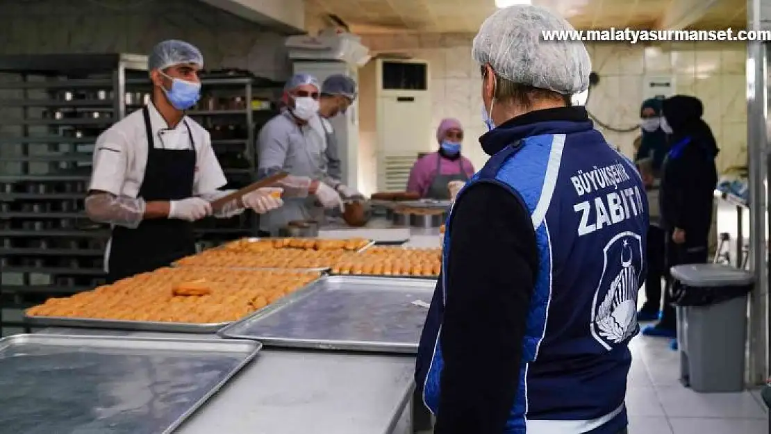 Diyarbakır Büyükşehir Belediyesinden tatlı imalathanelerine denetim