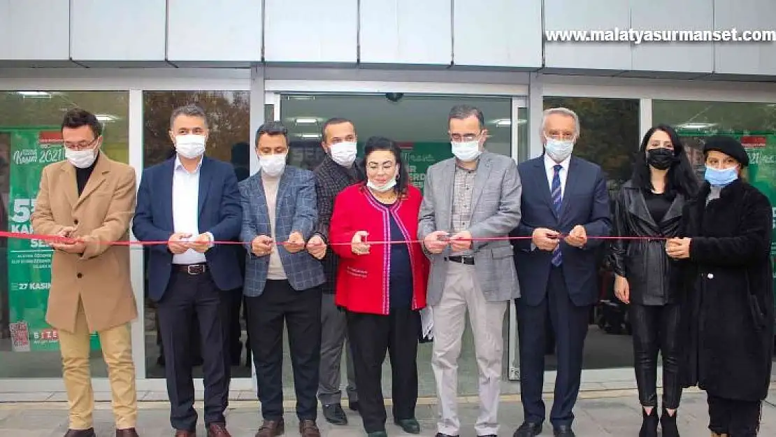 Diyarbakır'da '5'i Bir Yerde Karma Resim Sergisi' açıldı