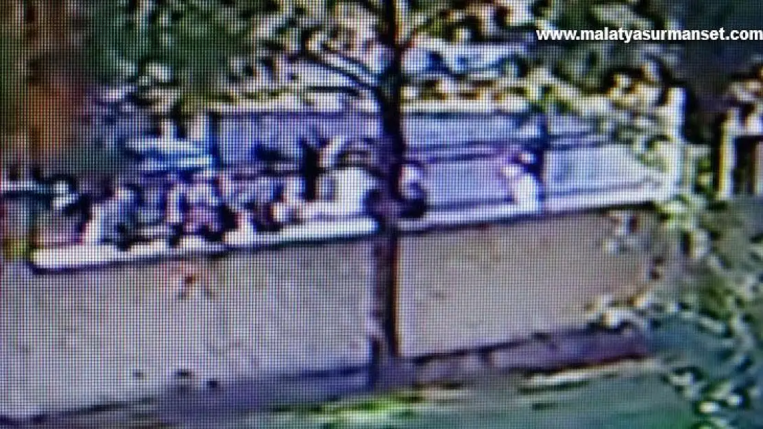 Diyarbakır'da 'yan baktın' kavgasında bir öğrenci bıçaklanarak öldürüldü