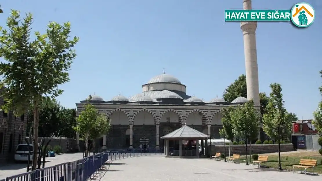 Diyarbakır'da 15 Temmuz etkinlikleri Kurşunlu Cami meydanında yapılacak