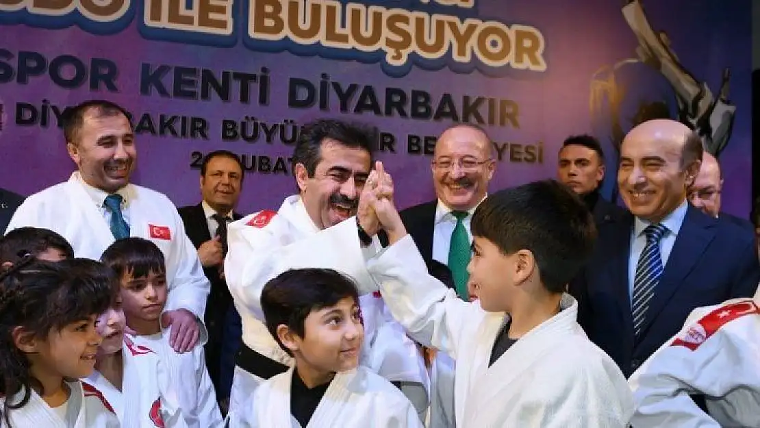 Diyarbakır'da 21 bin öğrenci judo ile buluşuyor