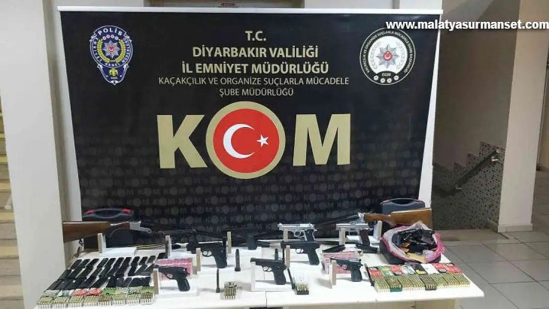 Diyarbakır'da 25 adrese eş zamanlı operasyonda çok sayıda silah ele geçirildi: 18 gözaltı