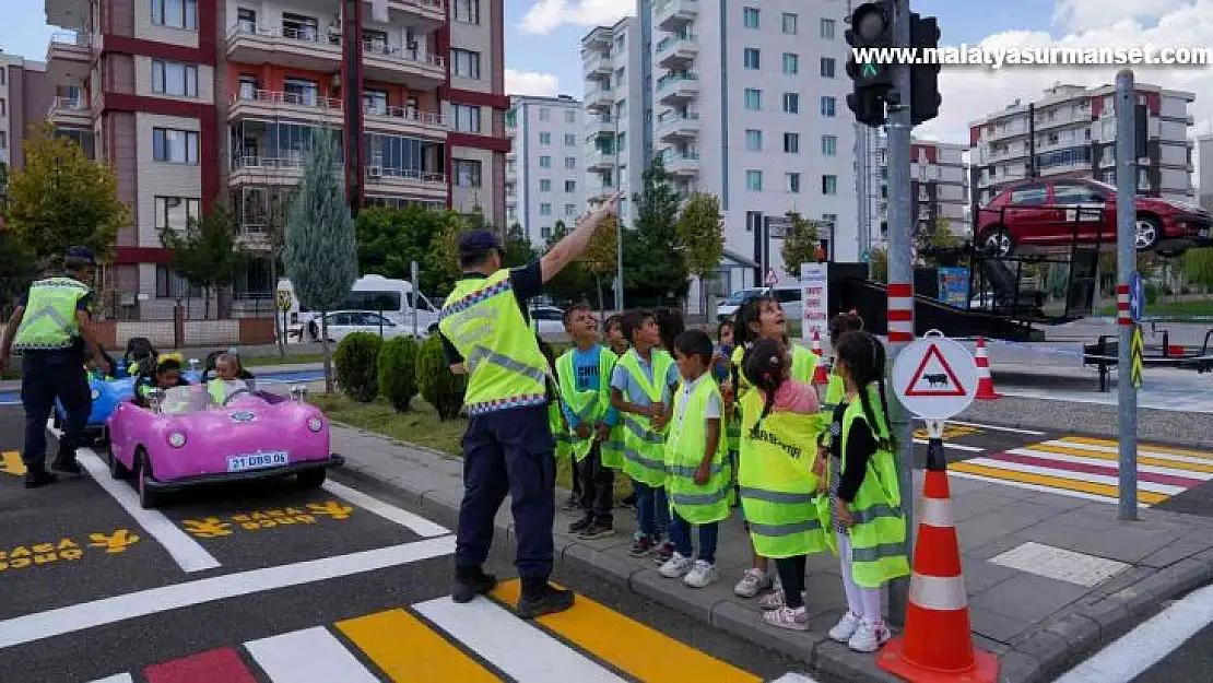 Diyarbakır'da 250 öğrenciye uygulamalı trafik eğitimi