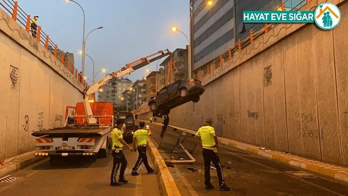 Diyarbakır'da aynı dakikada iki araç takla attı: 8 yaralı