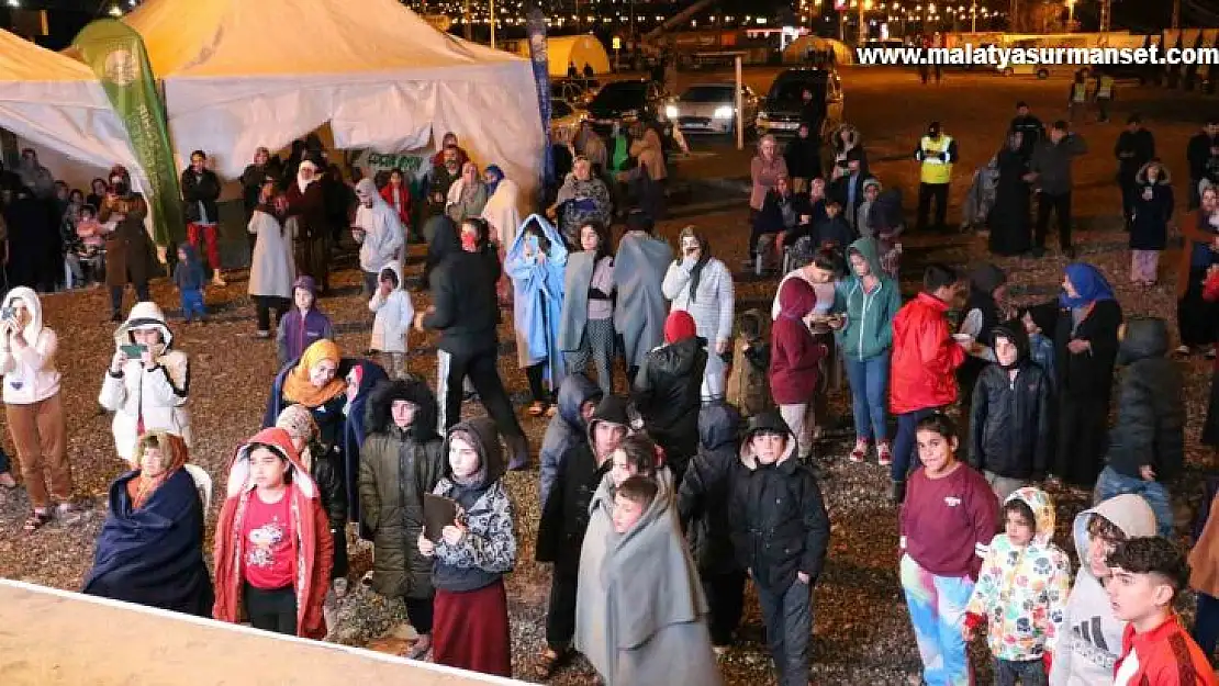 Diyarbakır'da çadır kentte Berat Kandili idrak edildi