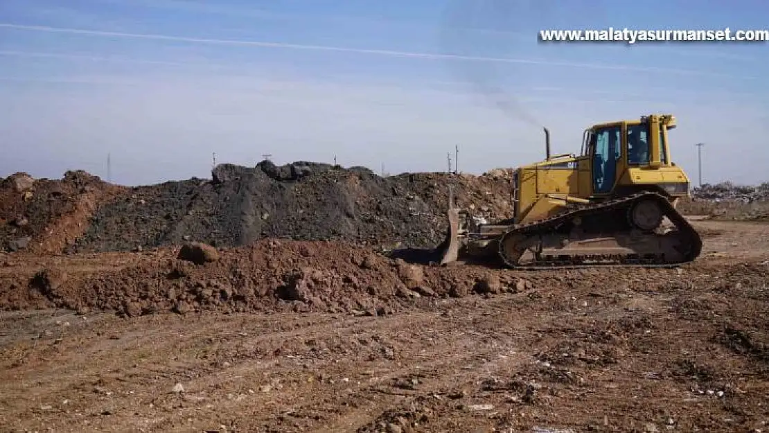 Diyarbakır'da depremde yıkılan binaların bulunduğu alana özel koruma