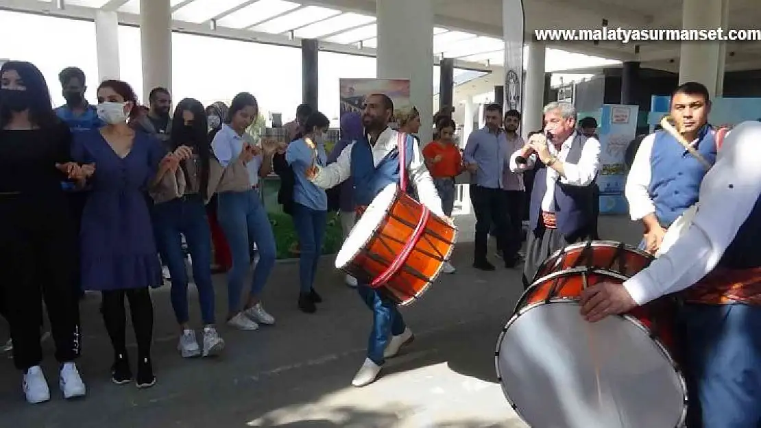 Diyarbakır Dicle Üniversitesi'nde yüz yüze eğitim başladı