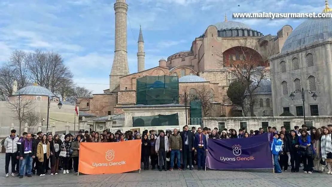 Diyarbakırlı öğrenciler İstanbul ve Ankara'yı gezdi