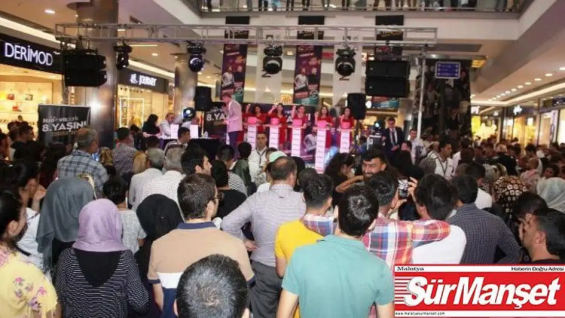 Alışveriş yaptı, araba kazandı