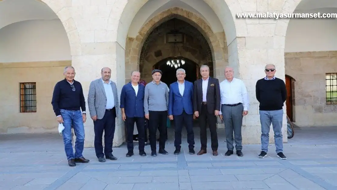 Eker ve Dinçer, medeniyetin kalbi Battalgazi'yi gezdi