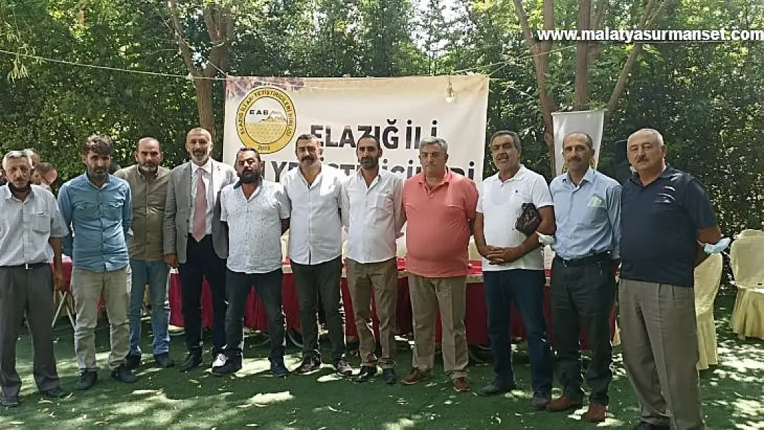 Elazığ Arı Yetiştiriciler Birliği Başkanı Canbay güven tazeledi