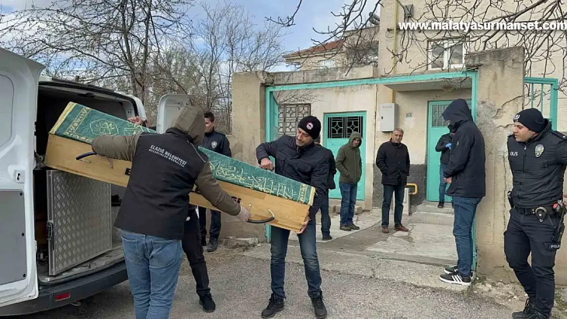 Elazığ'da 6 kişinin cansız bedeni morga kaldırıldı