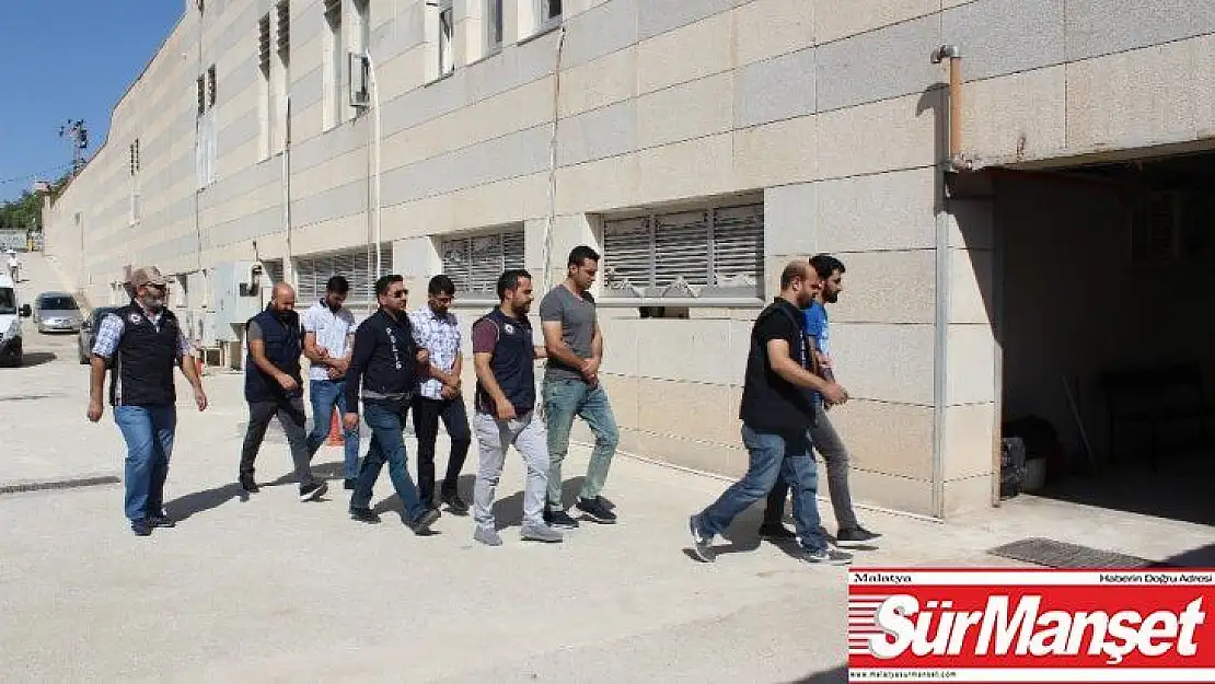 Elazığ'da FETÖ'den gözaltına alınan 4 şüpheli adliyeye sevk edildi