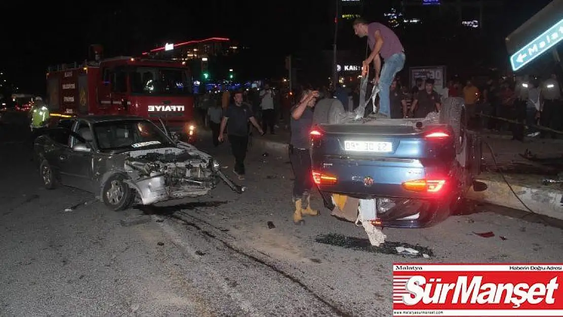 Elazığ'da iki otomobil çarpıştı, biri takla attı: 3 yaralı