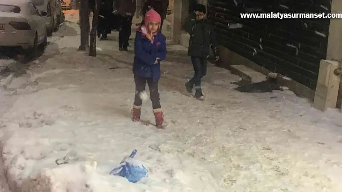 Elazığ'da kar etkisini tekrar gösterdi