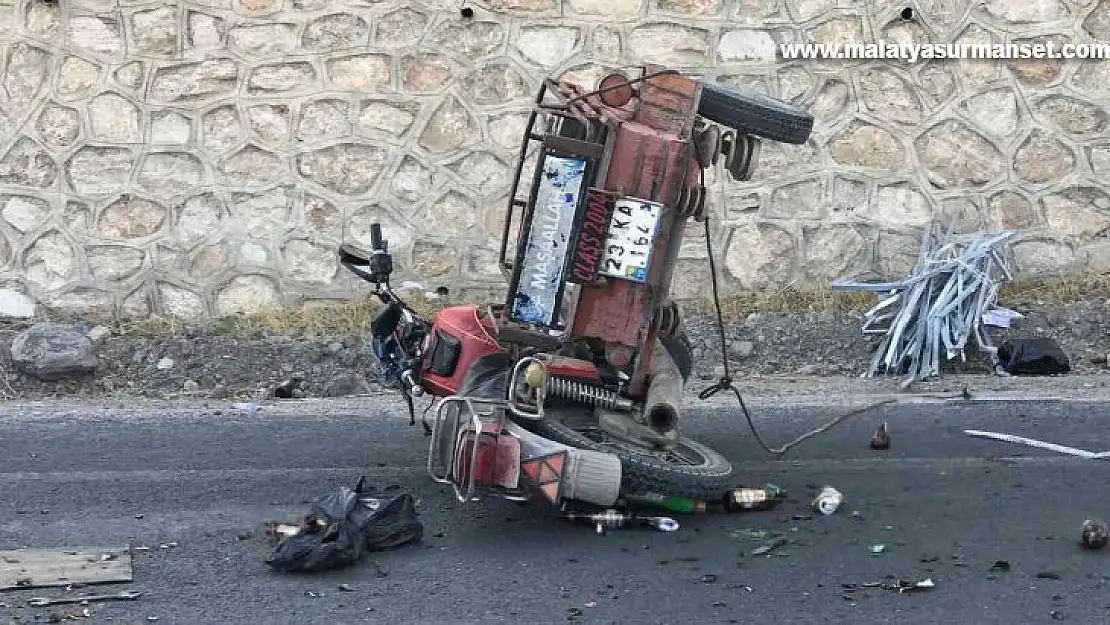 Elazığ'da motosikletler çarpıştı: 2 yaralı