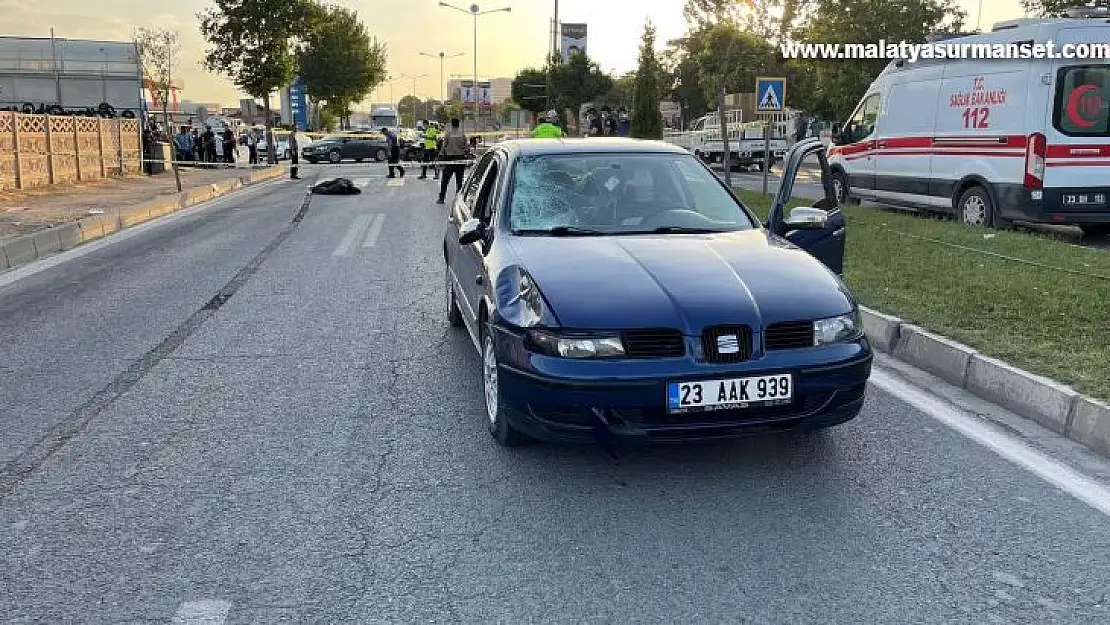 Elazığ'da otomobilin çarptığı yaşlı adam hayatını kaybetti