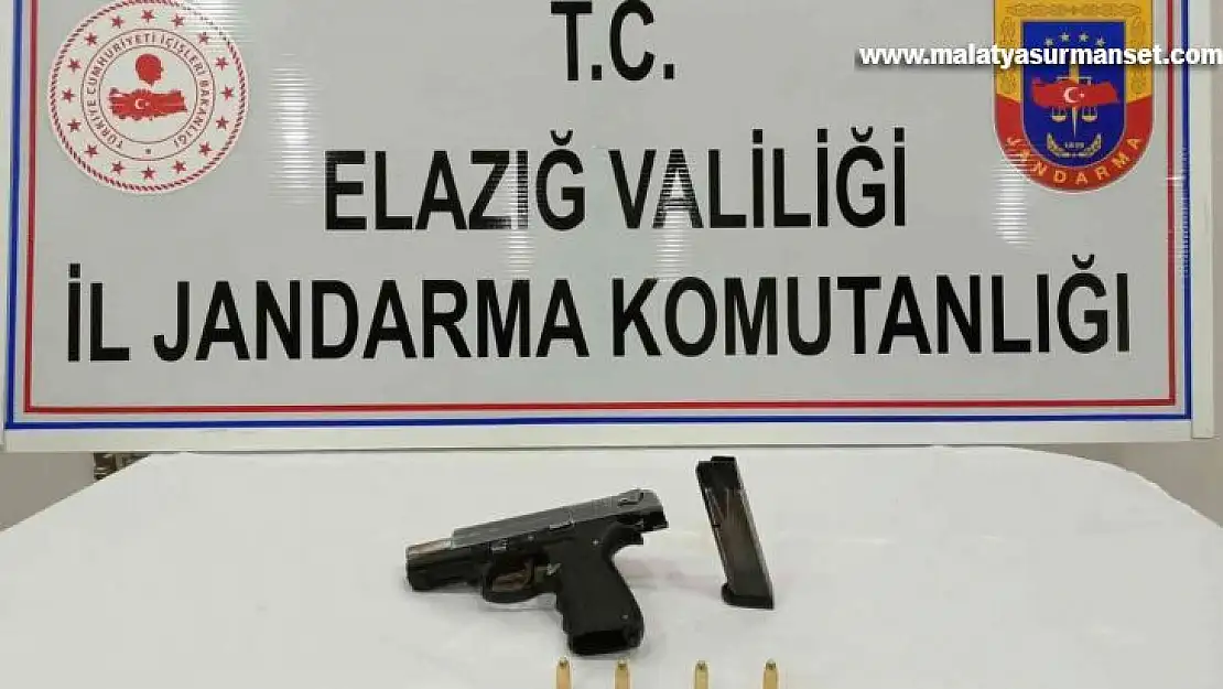 Elazığ'da ruhsatsız tabanca ele geçirdi