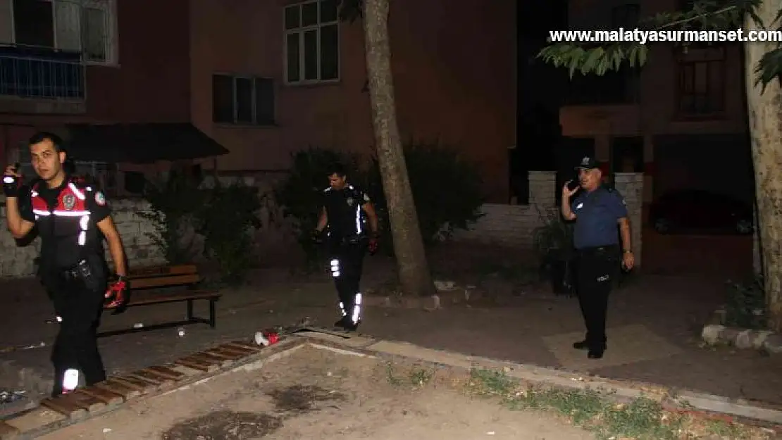 Elazığ'da silahlı kavgada parkta oturan kadınlar saçmaların hedefi oldu: 5 yaralı