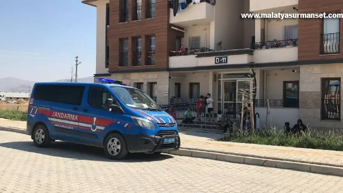 Elazığ'da şüpheli kadın ölümü: Başından silahla vurulmuş halde bulundu